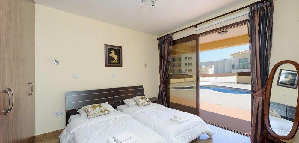 Maris Grand Waterpark Resort Protaras Zewnętrze zdjęcie